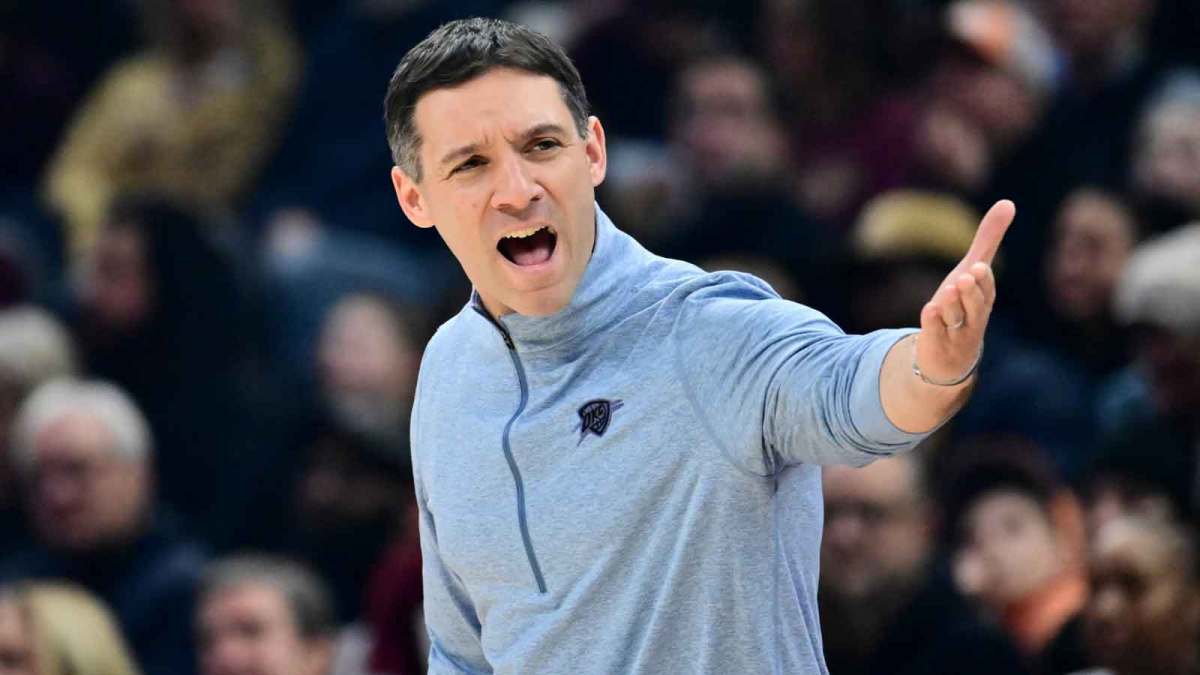 Thunder head coach Mark Daigneault reacts against the Cleveland Cavaliers during the first half at Rocket Arena