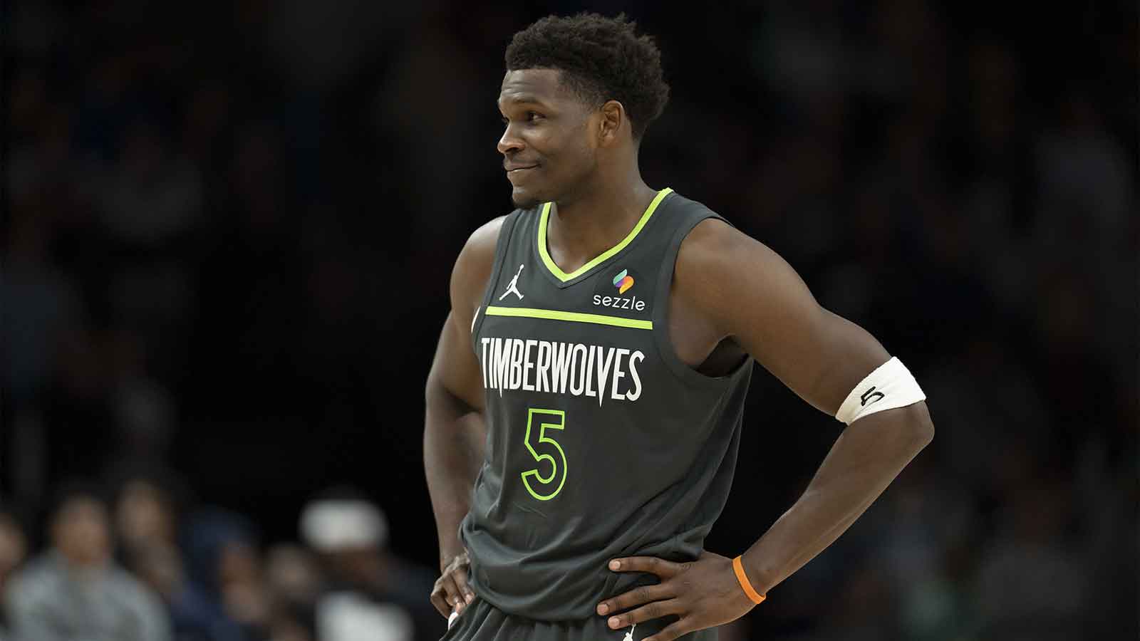 Is Anthony Edwards playing tonight? Timberwolves vs. Bucks injury report