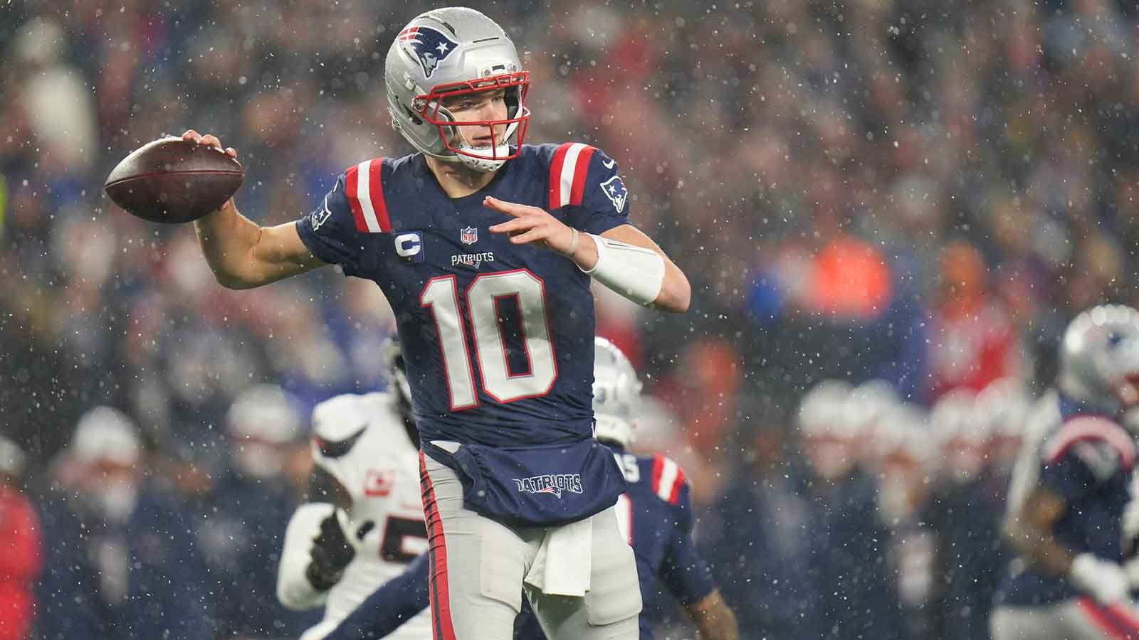 Ex-Patriot Tom Brady celebrates  Drake Maye’s humble attitude before Broncos game