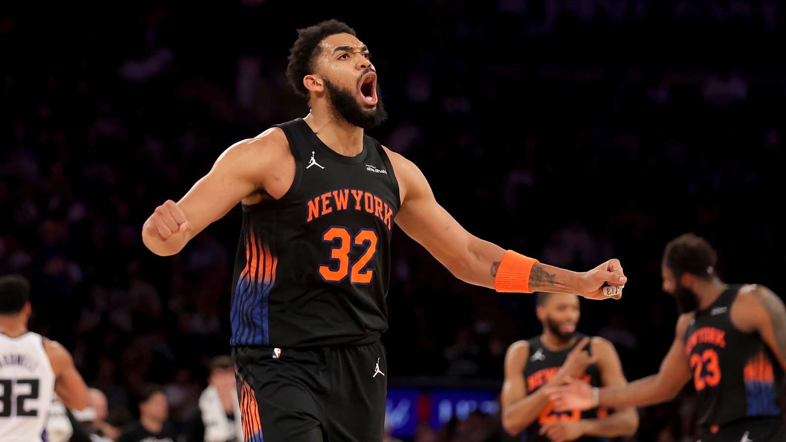 Karl-Anthony Towns’ blunt response to crunch-time benching in Knicks vs Kings