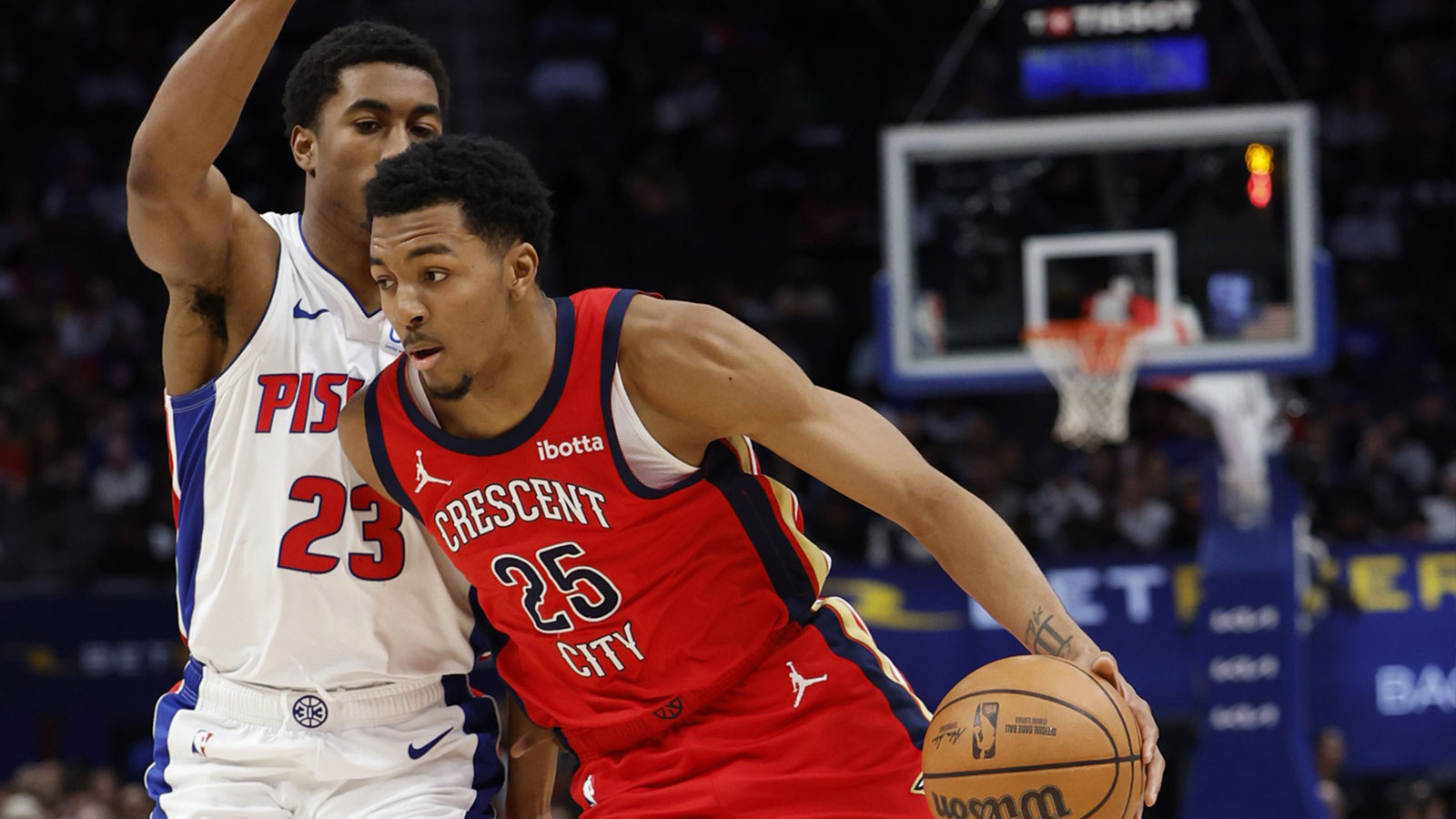 Zach Lowe floats huge Trey Murphy III trade package from Pistons