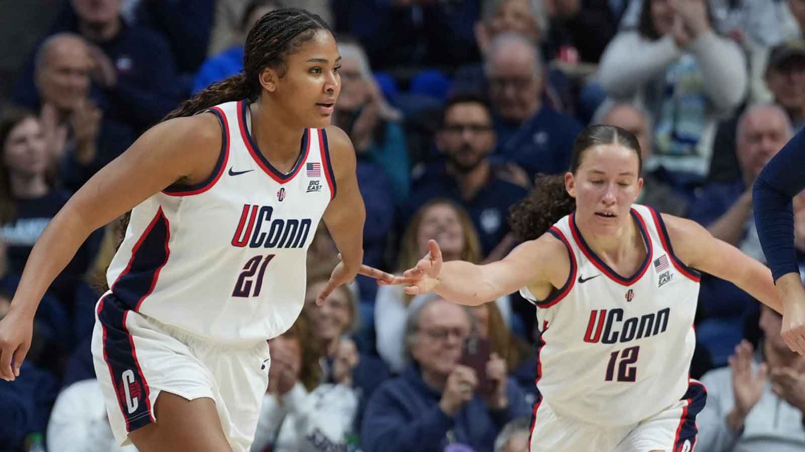 UConn women’s basketball makes history with wild Notre Dame blowout