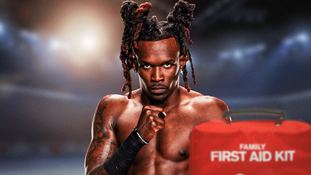 WWE Superstar Je'Von Evans, who had an injury scare on Monday Night RAW before the Royal Rumble.