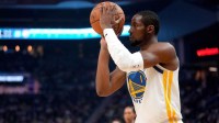 Golden State Warriors forward Jonathan Kuminga (1) shoots the ball against the Oklahoma City Thunder in the first quarter at the Chase Center.