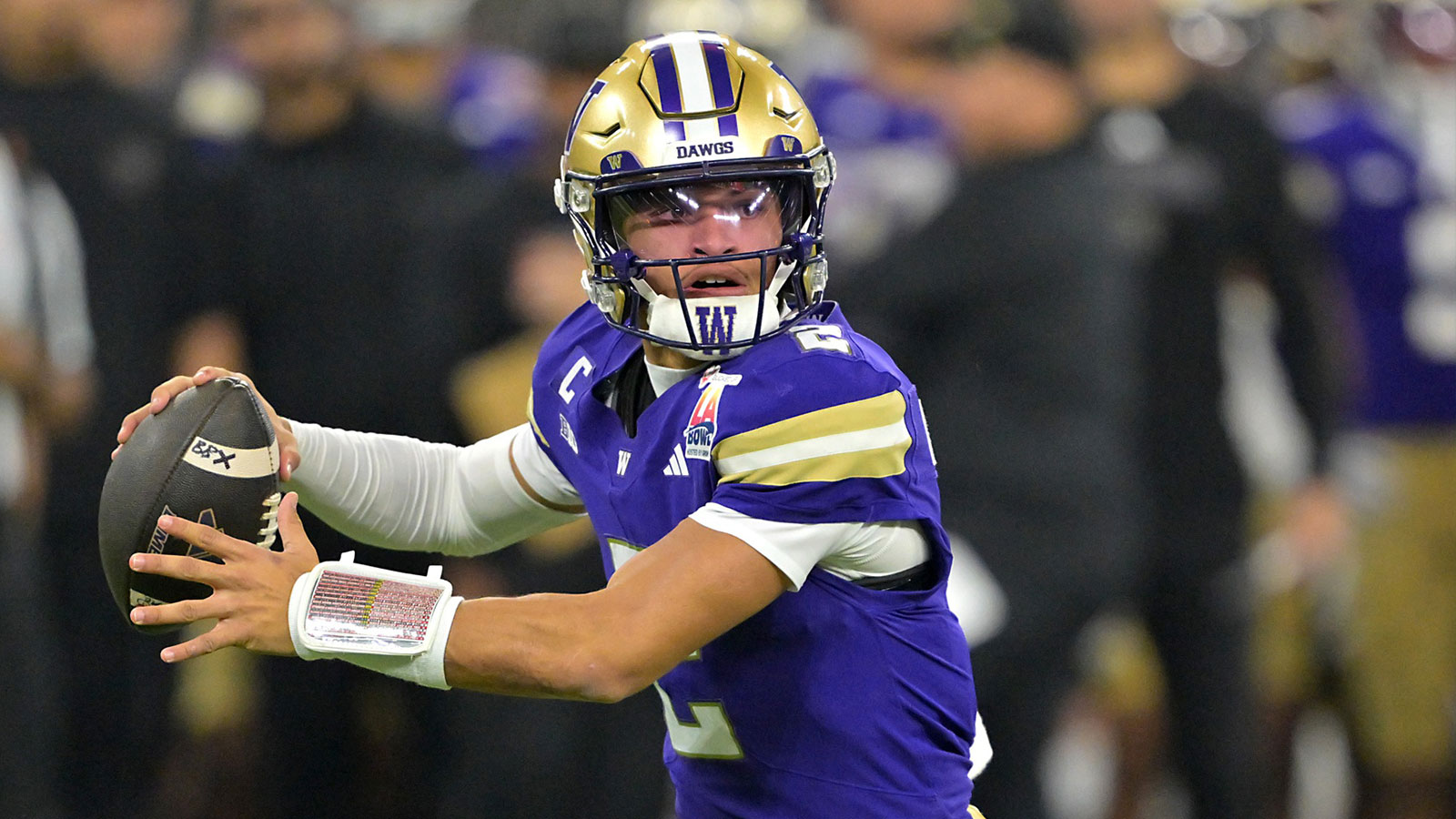 Washington’s Demond Williams breaks silence on transfer portal decision