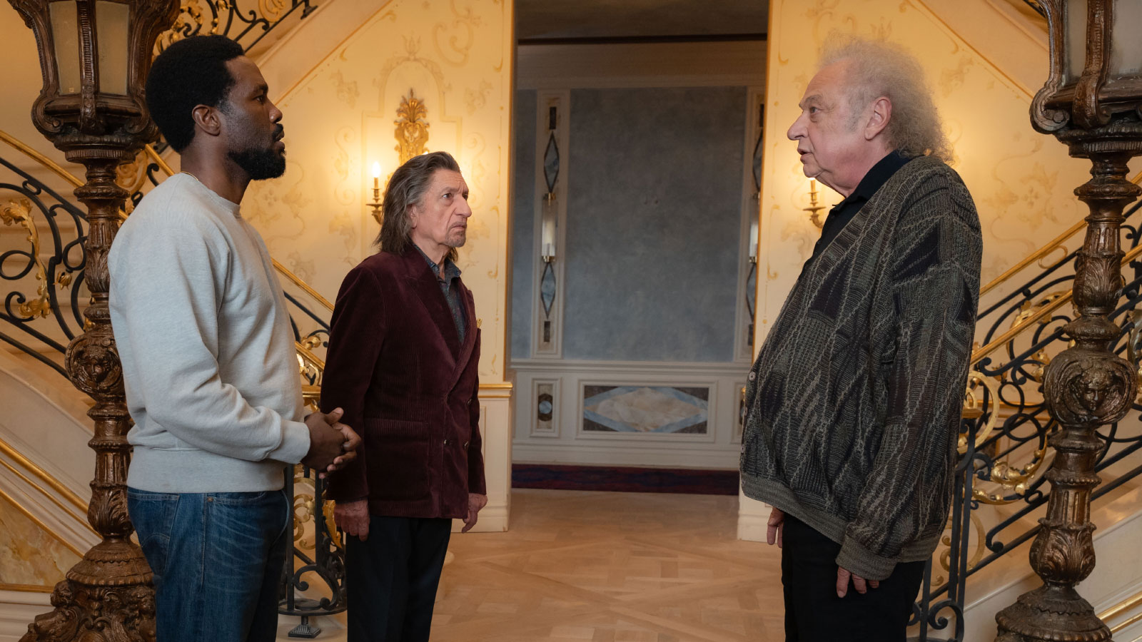 Yahya Abdul-Mateen II, Ben Kingsley, and Zlatko Burić.