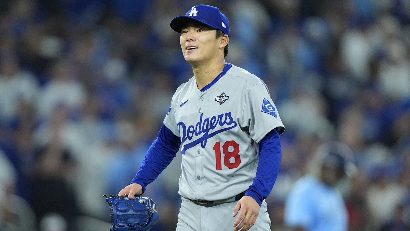 Writer’s Yoshinobu Yamamoto NL Cy Young prediction has Paul Skenes twist