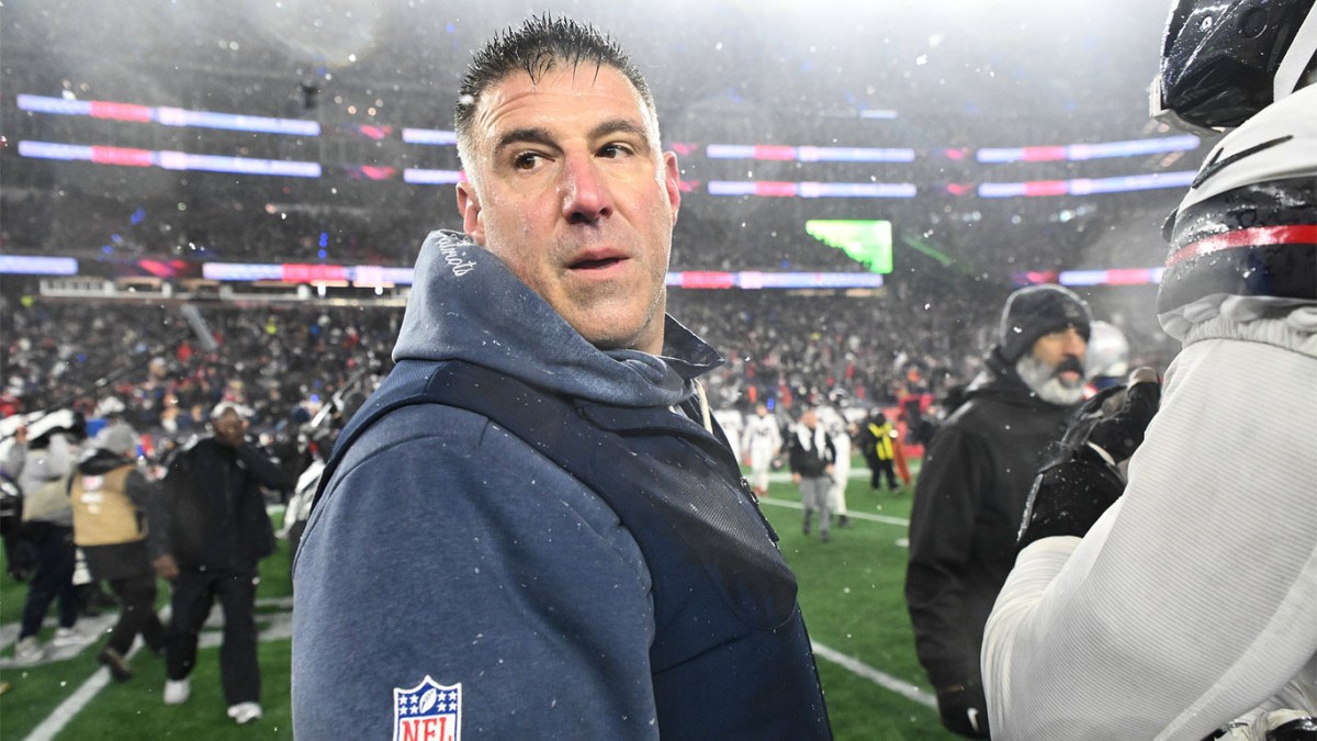 New England Patriots head coach Mike Vrabel looks on after the game against the Houston Texans in an AFC Divisional Round game at Gillette Stadium.