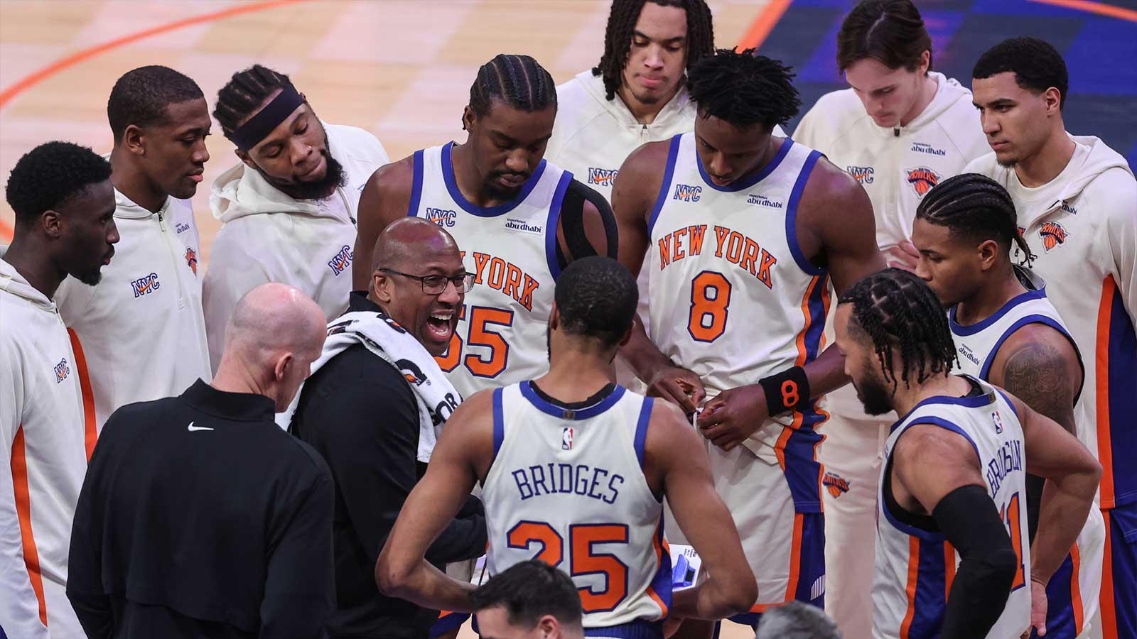 Jan 2, 2026; New York, New York, USA; New York Knicks head coach Mike Brown addresses the team prior to the start of the game against the Atlanta Hawks at Madison Square Garden. Mandatory Credit: Wendell Cruz-Imagn Images
