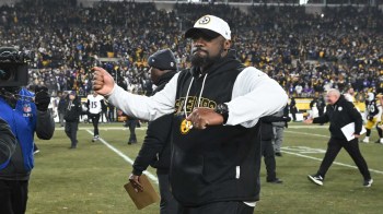 Steelers news: Mike Tomlin drops 'thick' Aaron Rodgers truth bomb after