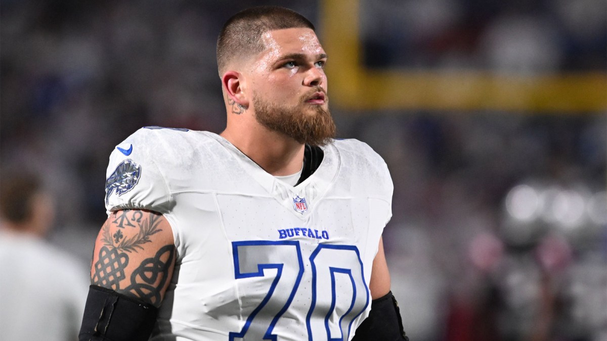 Buffalo Bills offensive tackle Alec Anderson (70) practices before the game at Highmark Stadium.