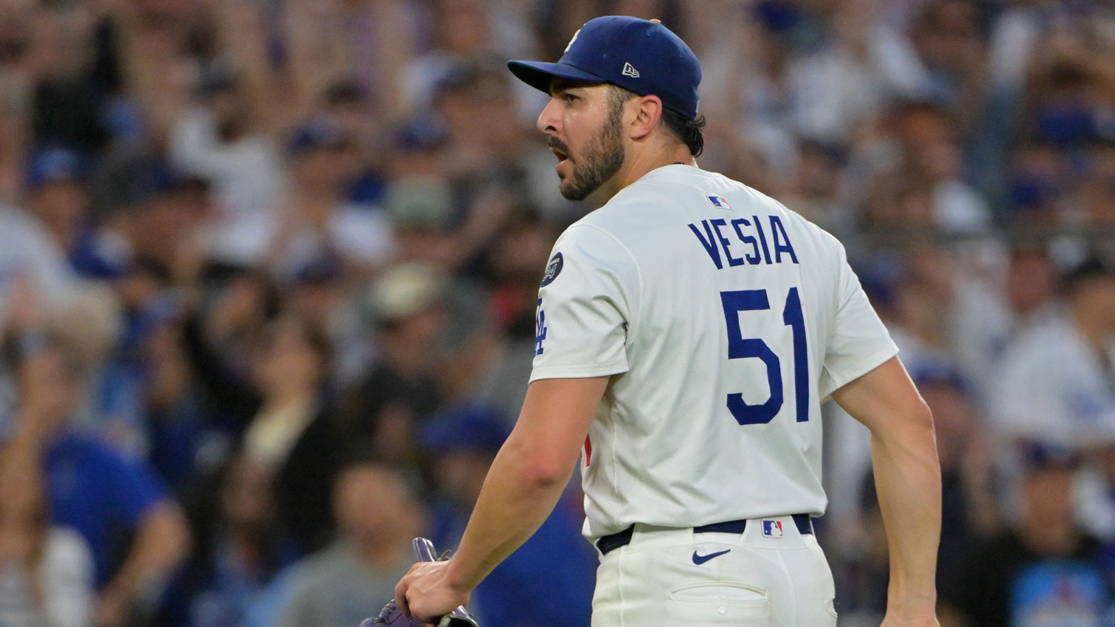Dodgers’ Alex Vesia sits down Mariners in first appearance since family tragedy