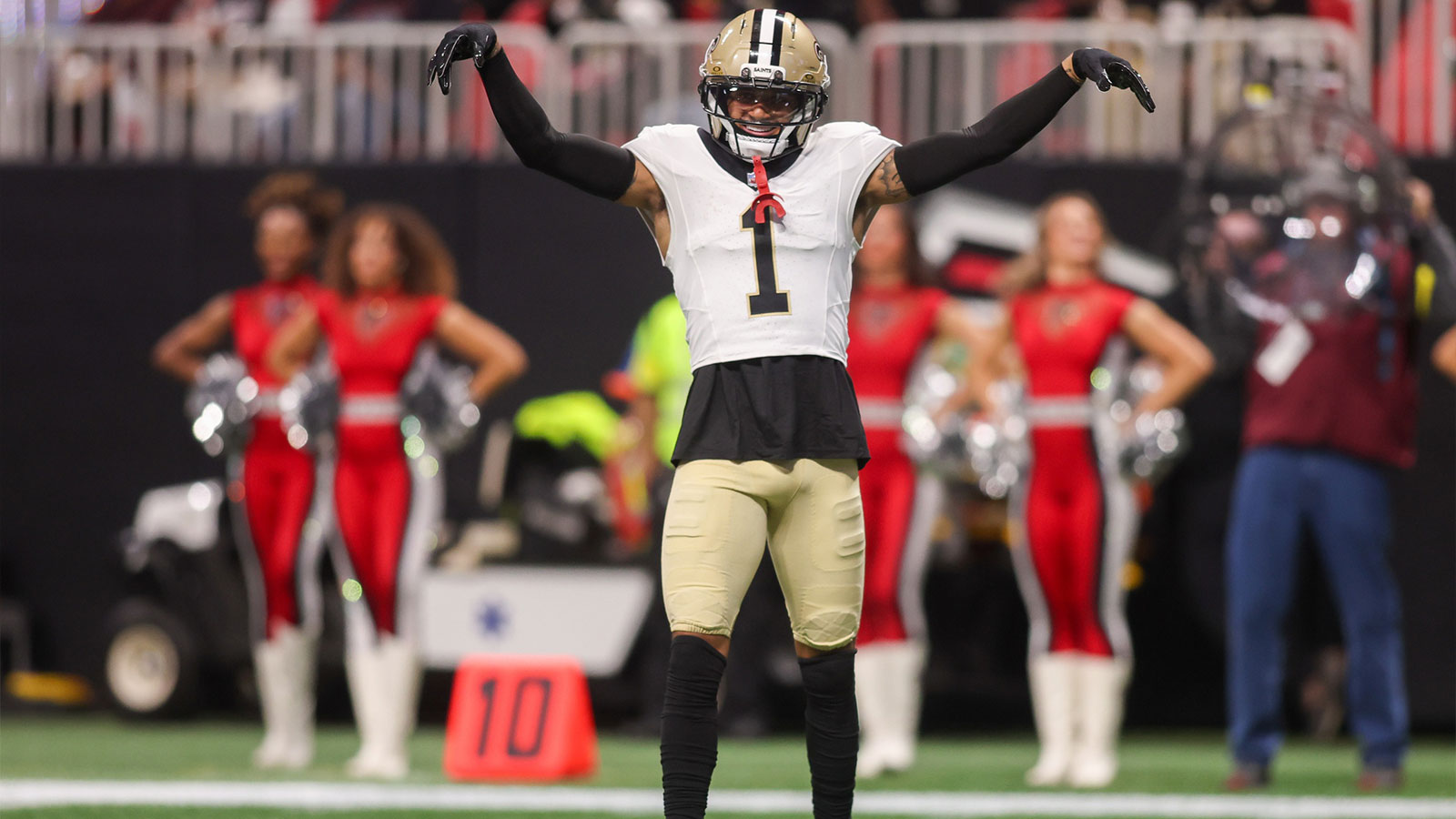 New Orleans Saints cornerback Alontae Taylor (1) reacts after a play against the Atlanta Falcons in the first quarter at Mercedes-Benz Stadium.