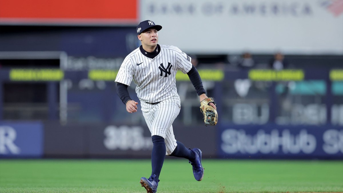 New York Yankees shortstop Anthony Volpe (11) during the third inning of game four of the ALDS round of the 2025 MLB playoffs against the Toronto Blue Jays at Yankee Stadium