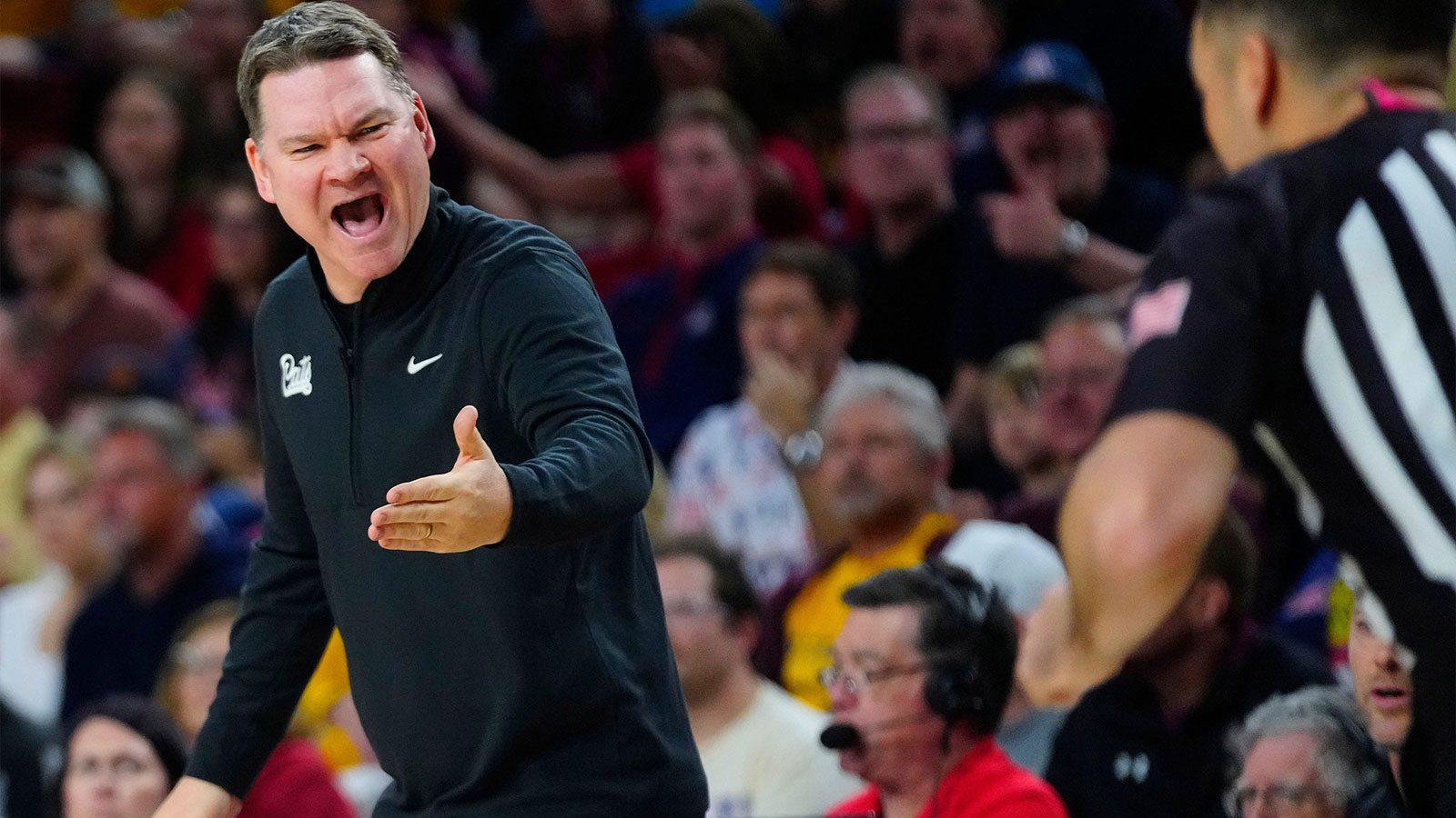 Arizona’s Tommy Lloyd admits Allen Fieldhouse is ‘different’ before Kansas clash