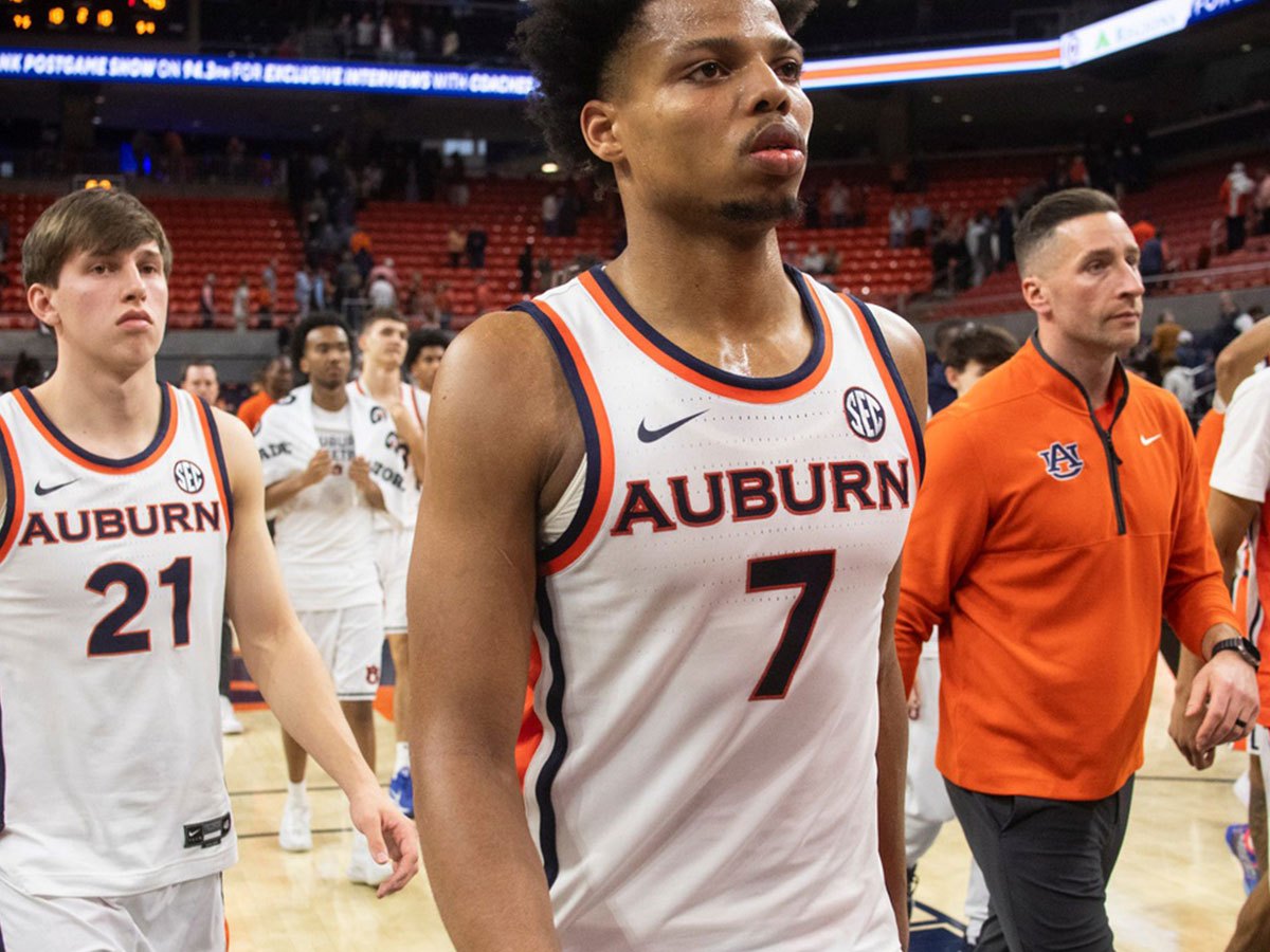 Auburn basketball news: Keyshawn Hall out indefinitely for disciplinary reasons