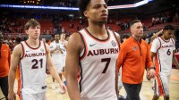 Auburn Tigers forward Keyshawn Hall (7) and head coach Steven Pearl leave the court as Auburn Tigers take on Alabama Crimson Tide at Neville Arena in Auburn, Ala. on Saturday, Feb. 7, 2026. Alabama Crimson Tide defeated Auburn Tigers 96-92.