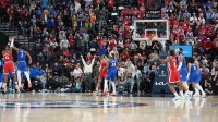 LA Clippers guard Bennedict Mathurin (9) reacts after missing a three-point shot as time expires against Orlando Magic guard Desmond Bane (3) at Intuit Dome.