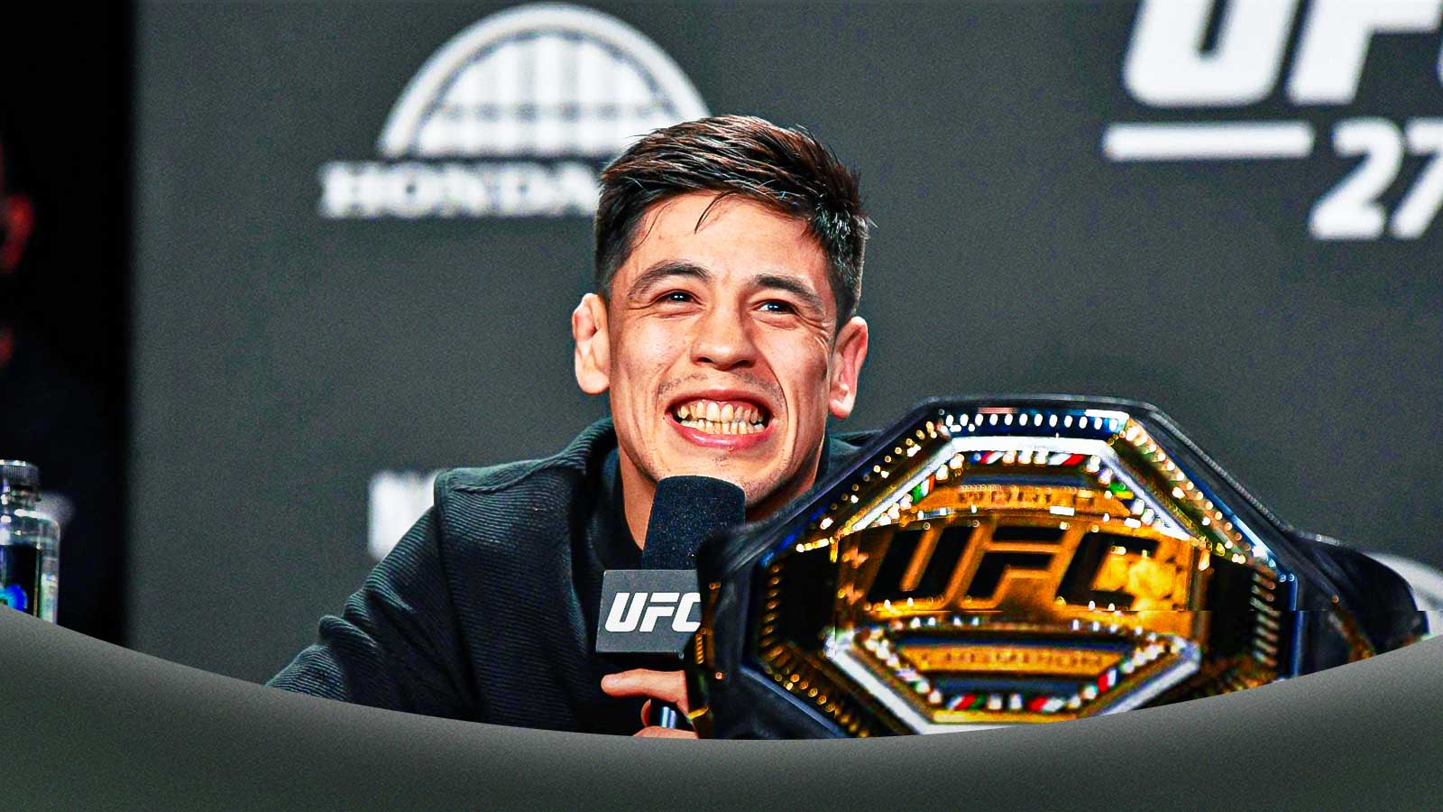Brandon Moreno CRASHES out when reporter asked about UFC White House card