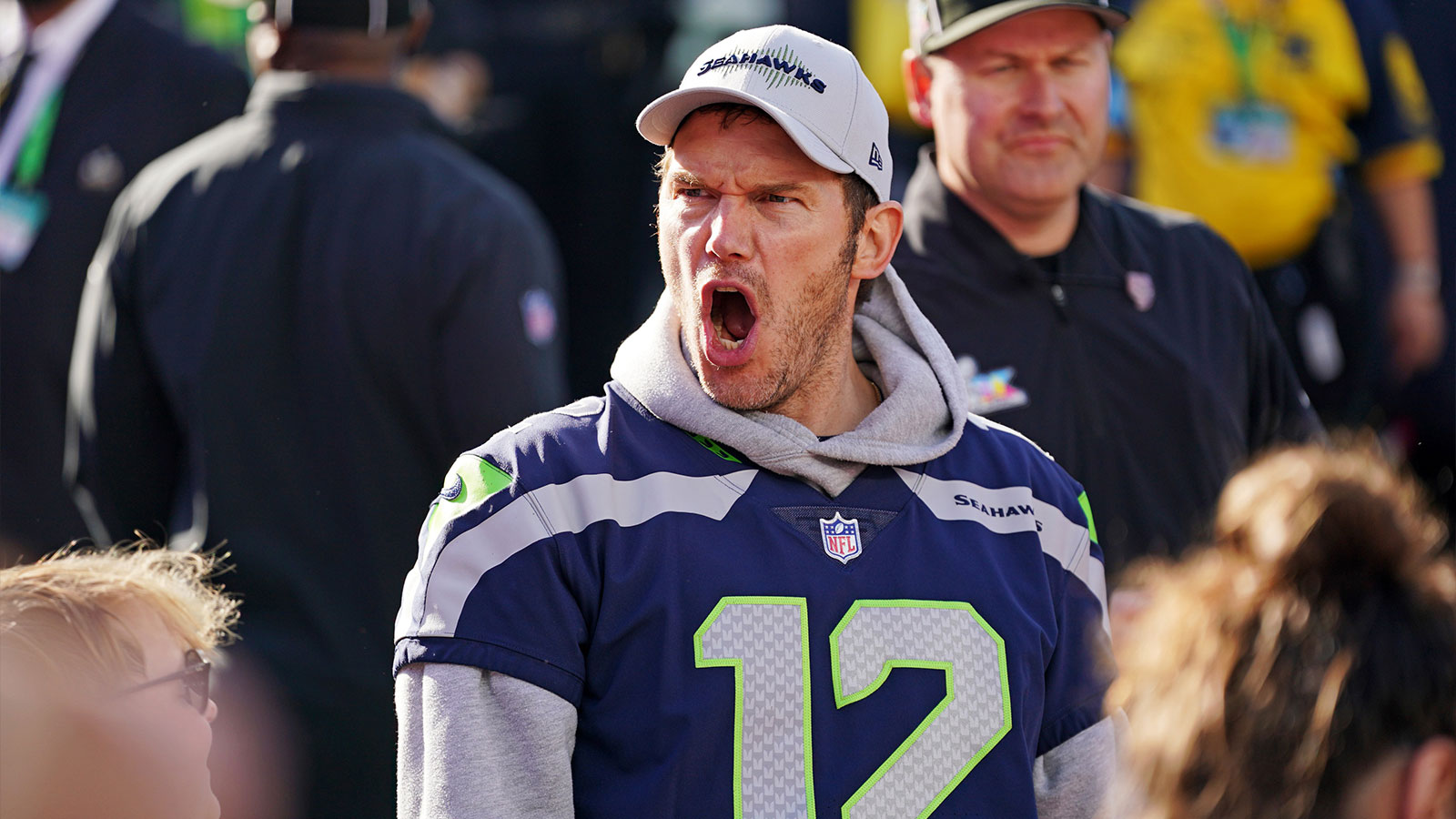 Seahawks superfan Chris Pratt parties it up with Sam Darnold in locker room after Super Bowl win