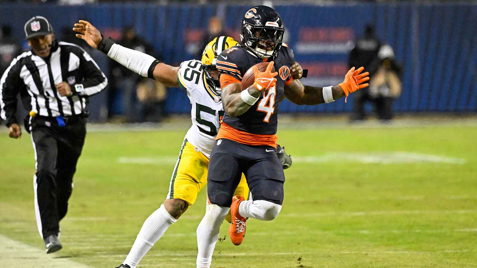 D’Andre Swift expresses desire to return to Bears in 2026