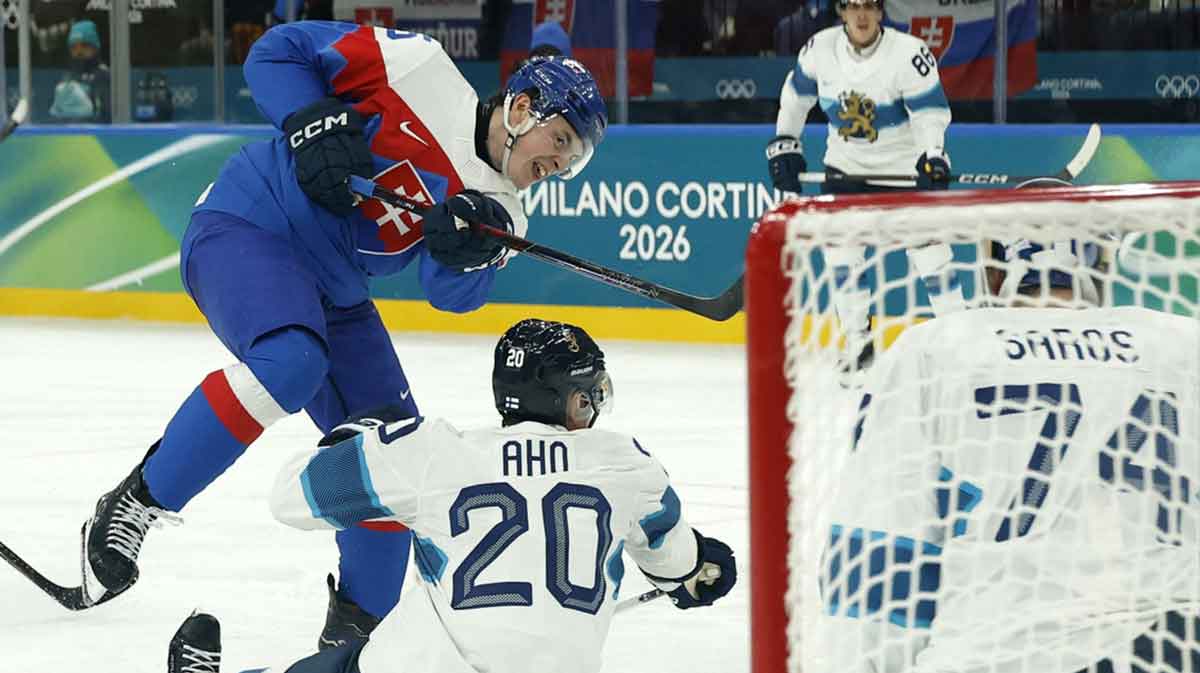 The Blues rookie who just made NHL history at Olympics in Milan