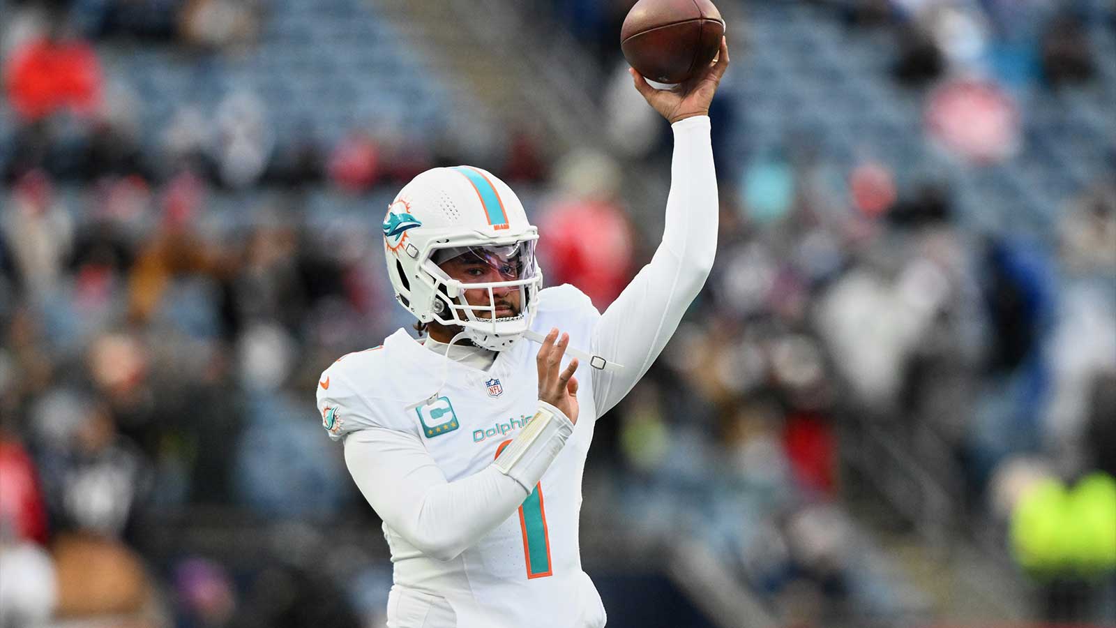 Dolphins rumors: Ian Rapoport makes ‘weird’ admission about QB situation