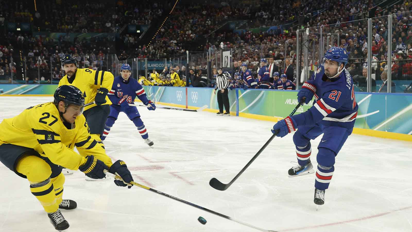 Team USA’s Dylan Larkin nails crafty goal vs. Team Sweden