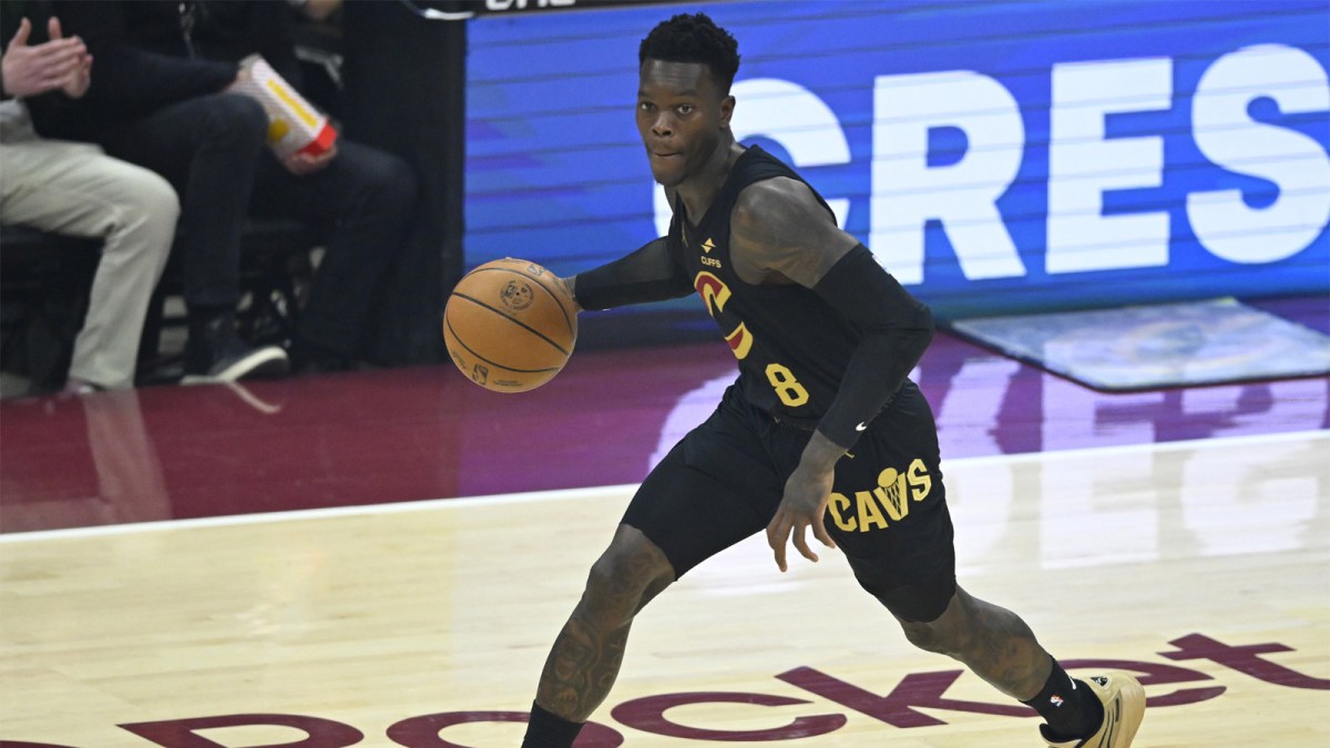 Cleveland Cavaliers guard Dennis Schroder (8) brings the ball up court in the first quarter against the Washington Wizards at Rocket Arena.