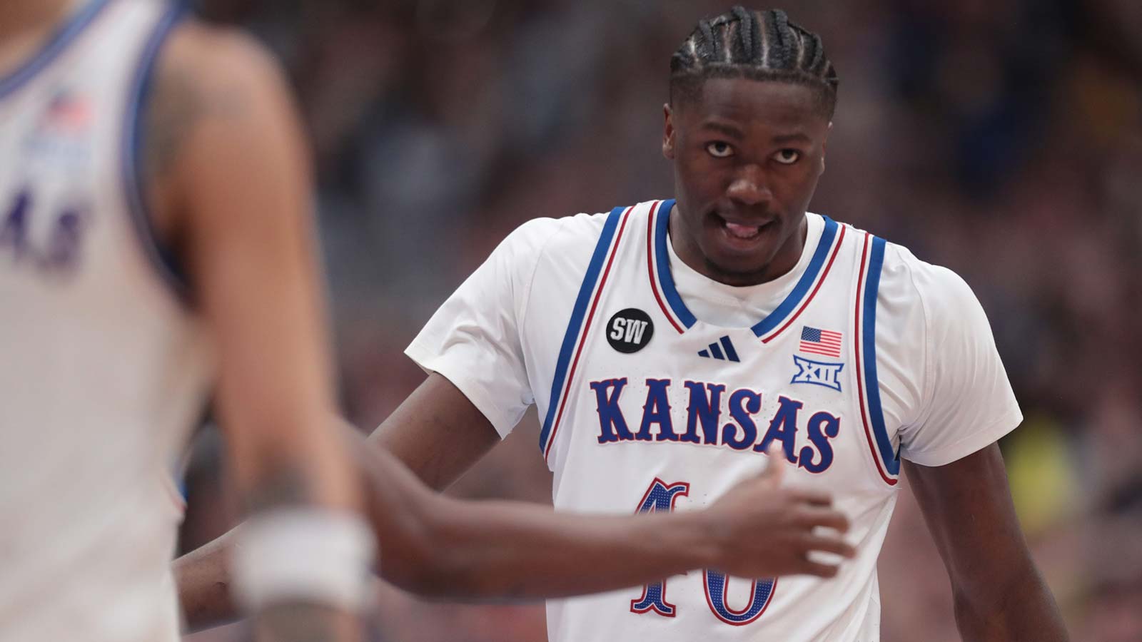 Kansas basketball’s Flory Bidunga pulls off extremely rare feat in Arizona takedown