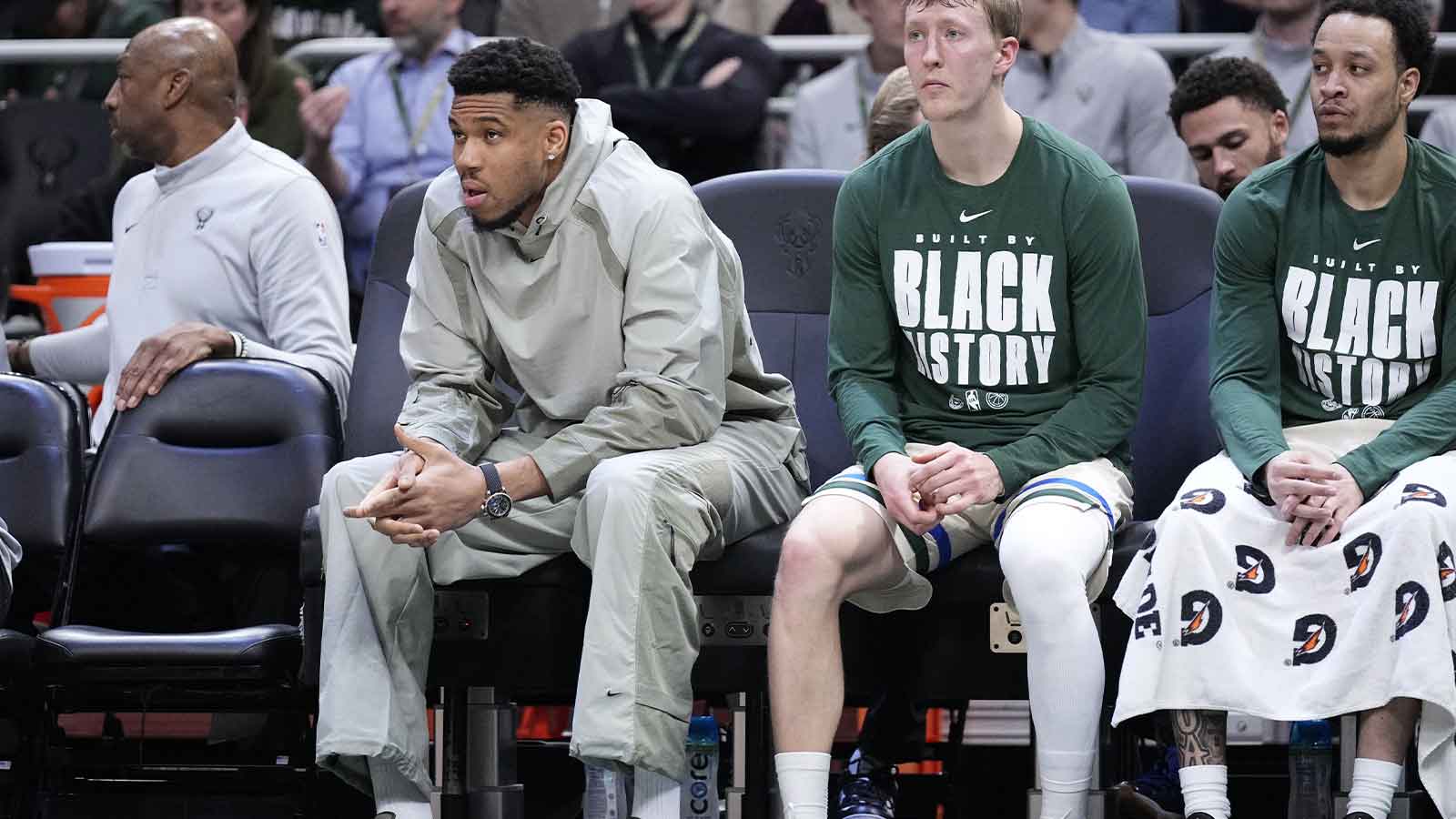 Milwaukee Bucks forward Giannis Antetokounmpo (34), second from left, watches from the bench in the first half against the Chicago Bulls at Fiserv Forum.