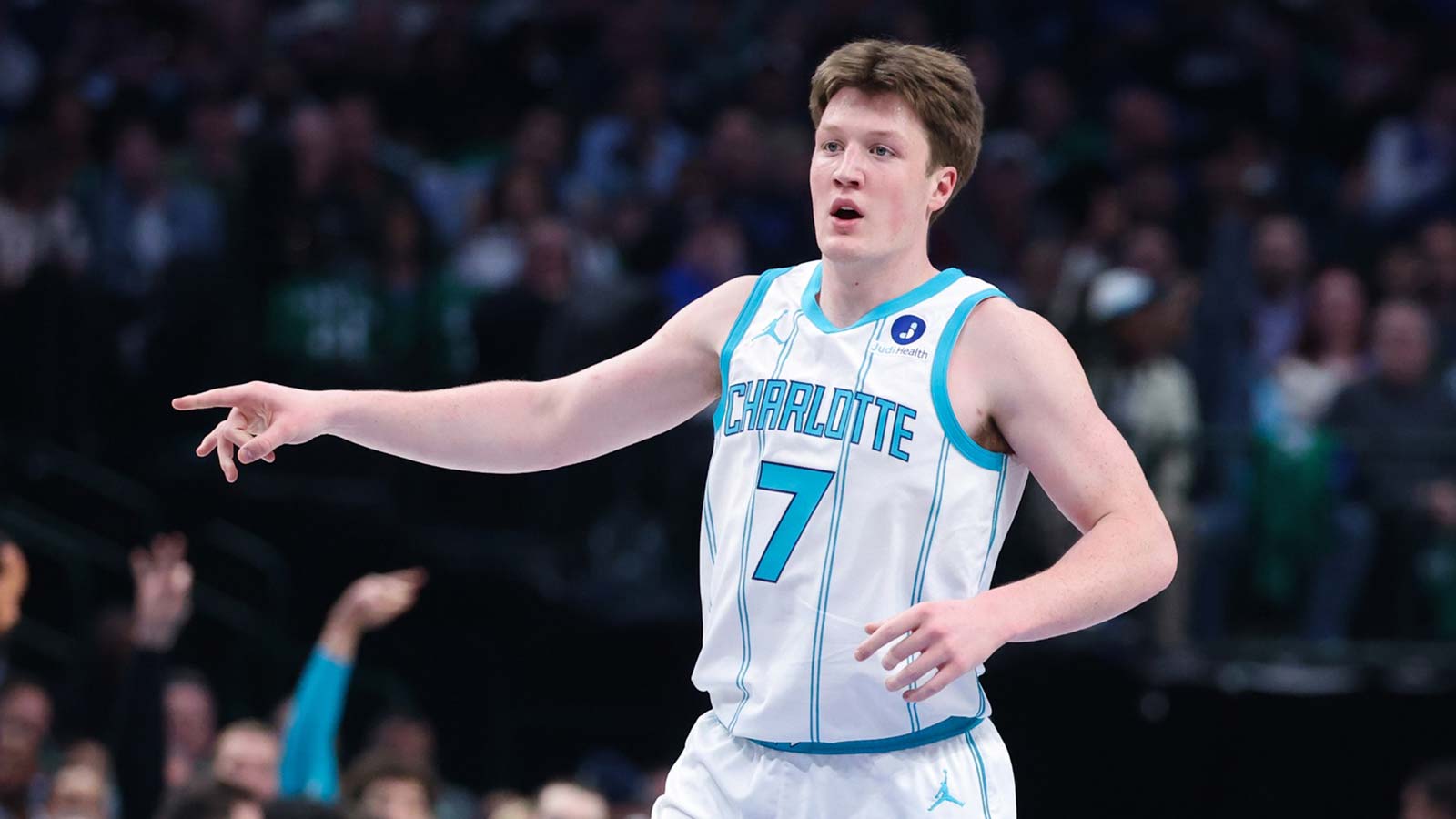 Hornets rookie sensation Kon Knueppel will participate in 3-point contest