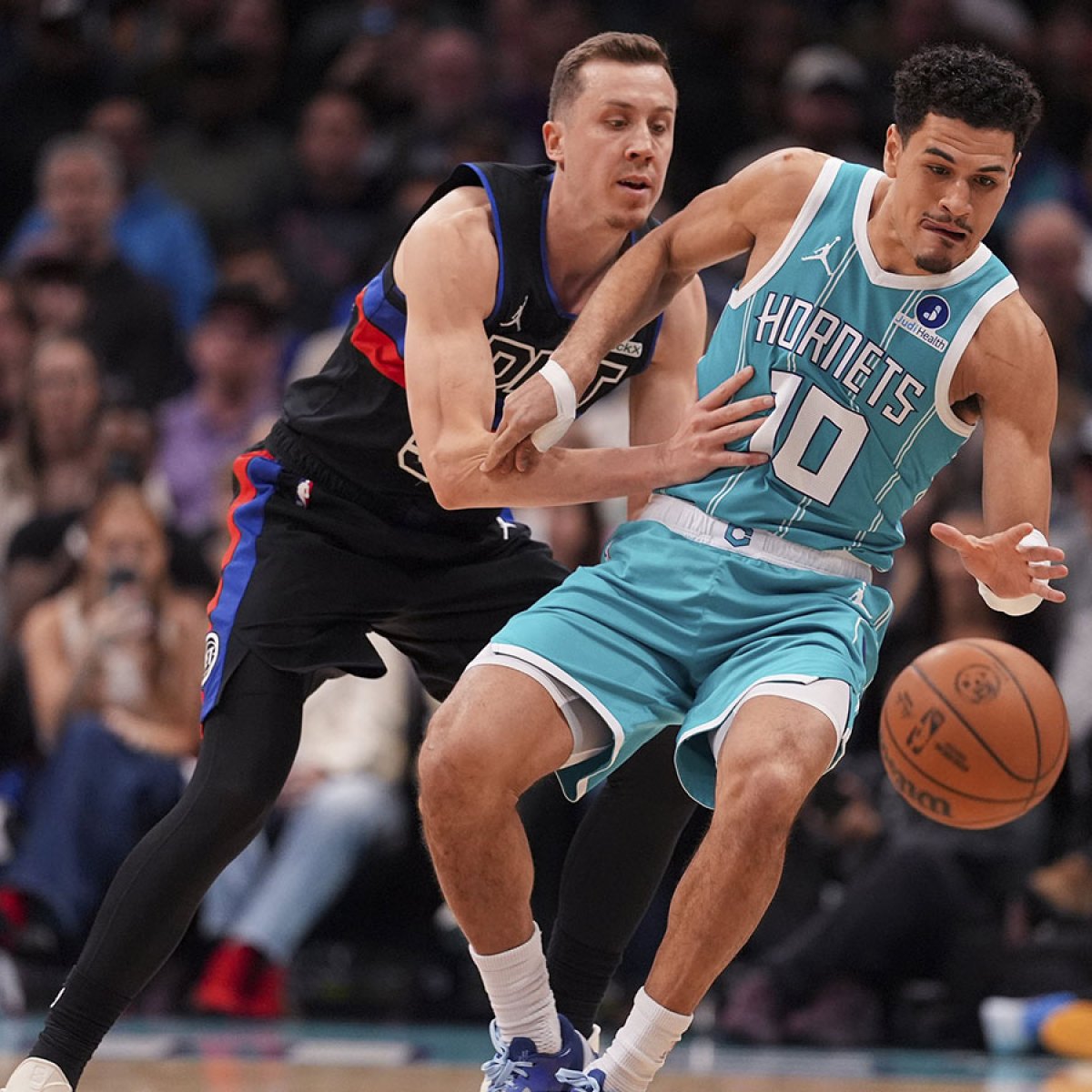 Pistons news: Duncan Robinson called out for walking away during