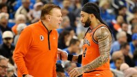 Feb 21, 2026; Los Angeles, California, USA; Illinois Fighting Illini head coach Brad Underwood with guard Kylan Boswell (4) during the second half at Pauley Pavilion presented by Wescom Financial. Mandatory Credit: Robert Hanashiro-Imagn Images