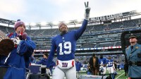 New York Giants quarterback Jameis Winston (19) waves to fans after the game against the Dallas Cowboys at MetLife Stadium.