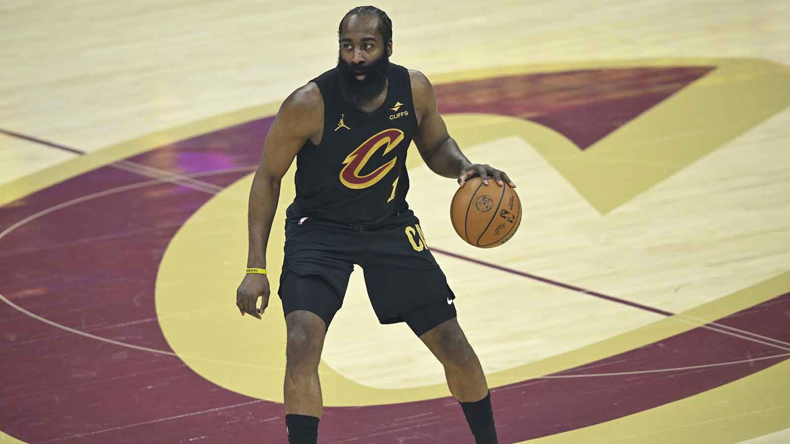 James Harden, new faces excel in home debut as Cavs extends streak