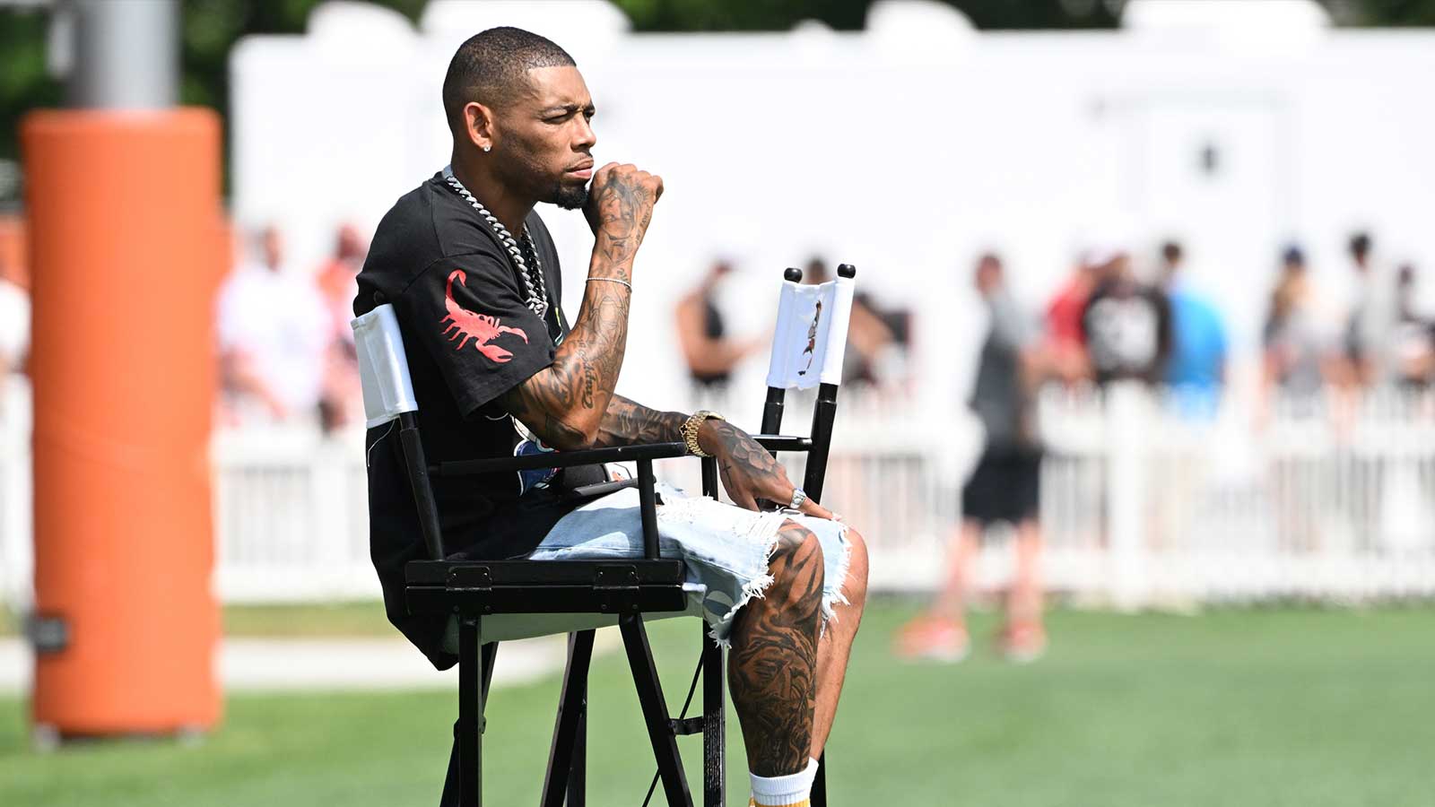 https://wp.clutchpoints.com/wp-content/uploads/2026/02/Joe-Haden.jpg