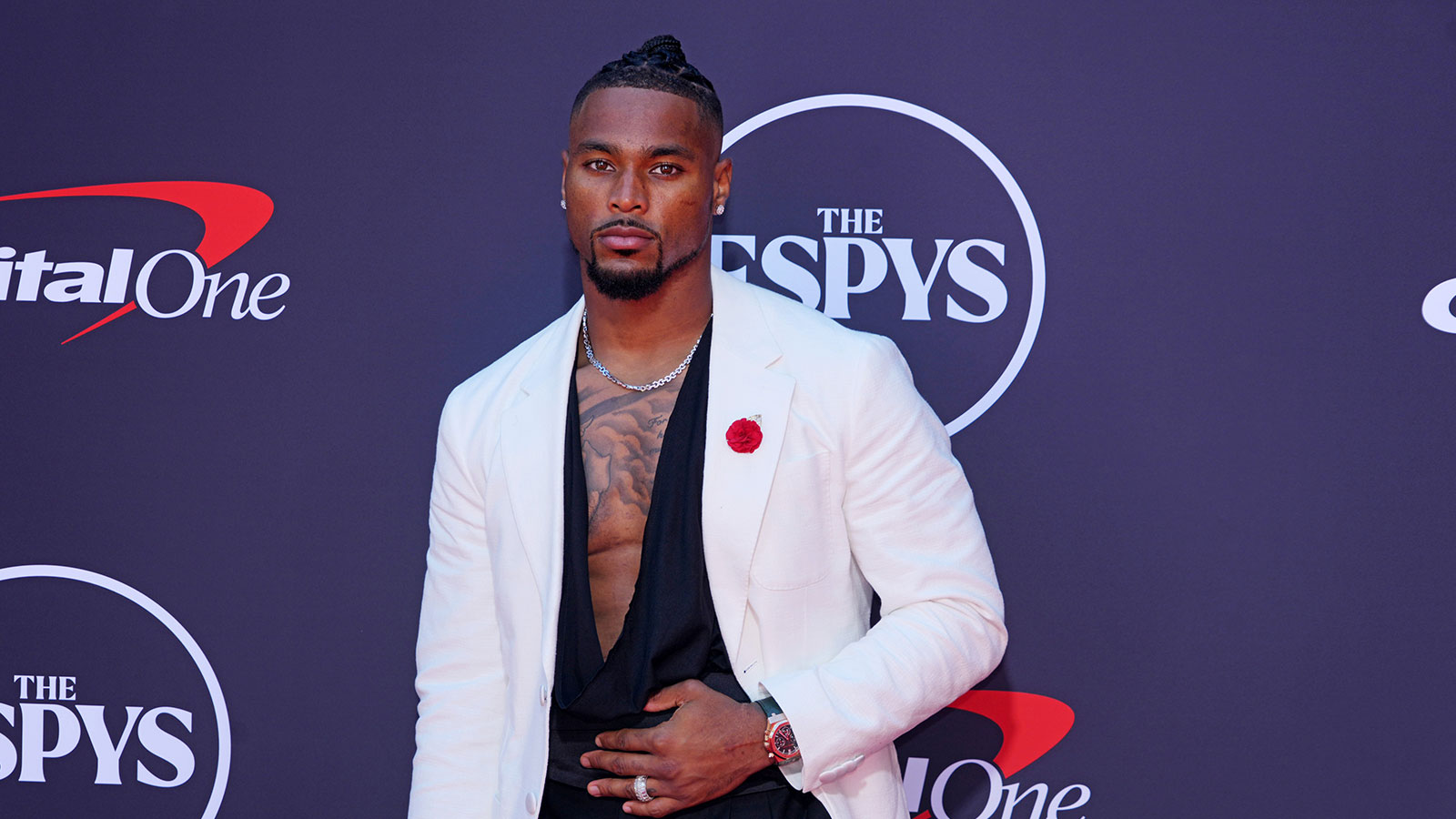 Jonathan Owens claims he suffered from an attempted robbery at Winter Olympics