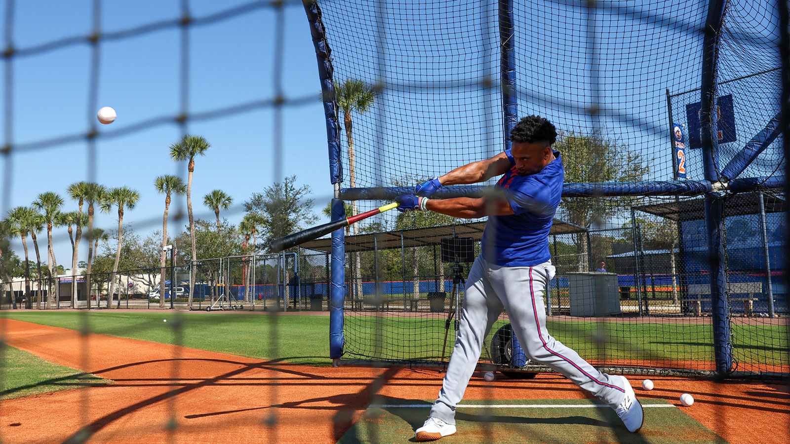 Mets’ Jorge Polanco drops status update on transition to first base