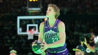 Jazz forward Lauri Markkanen (23) shoots the ball