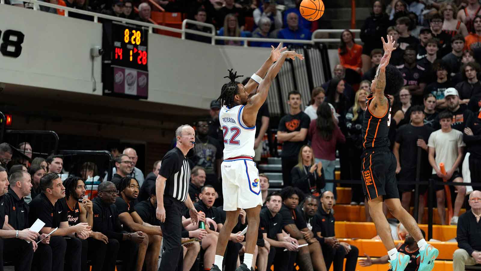 Houston’s Kelvin Sampson has sky-high praise for Darryn Peterson before Kansas showdown