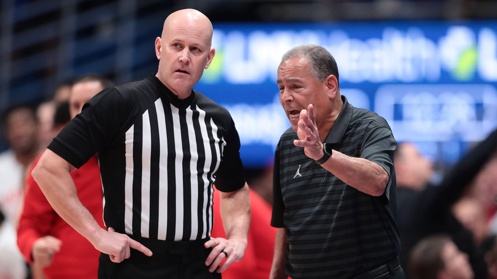 Houston’s Kelvin Sampson reacts to getting humbled by tough schedule