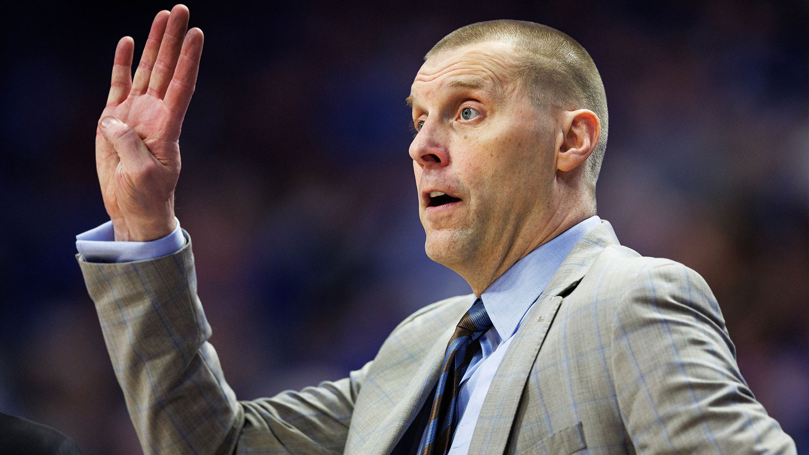 Kentucky HC Mark Pope fined after claiming ‘those MFers can’t fine me’ for blasting refs