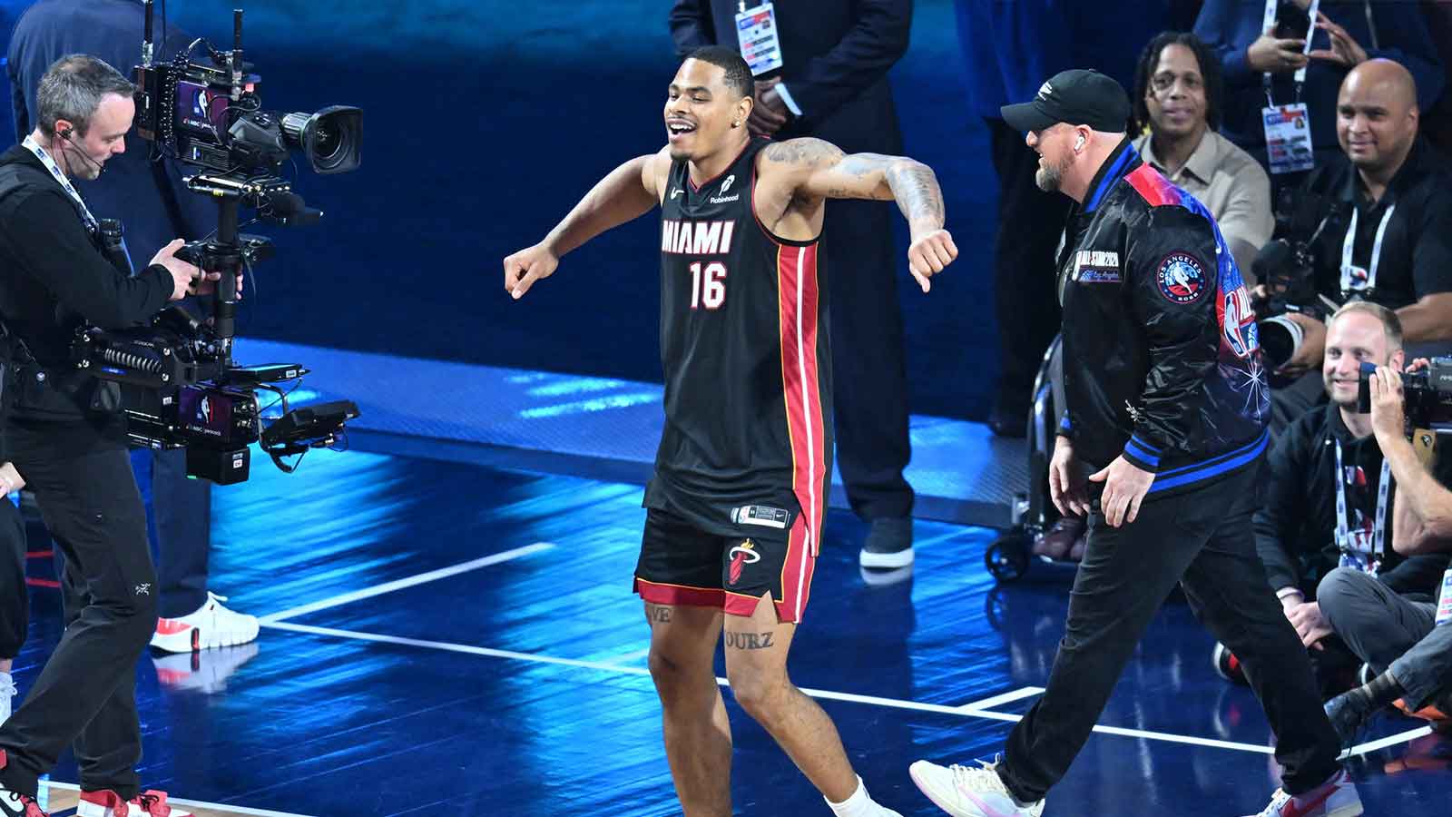 Miami Heat forward Keshad Johnson (16) reacts in the slam dunk competition during the 2026 NBA All Star Saturday Night at Intuit Dome.