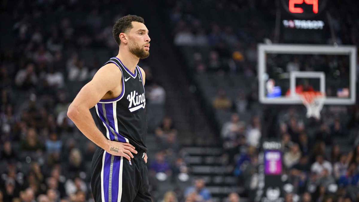 Kings guard Zach LaVine (8) during a free throw in the second quarter against the Memphis Grizzlies at Golden 1 Center