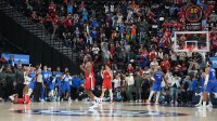 LA Clippers guard Bennedict Mathurin (9) reacts after missing a three-point shot as time expires against Orlando Magic guard Desmond Bane (3) at Intuit Dome.