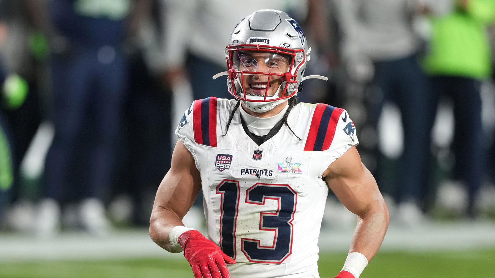 Patriots’ Mack Hollins given $400,000 incentive despite falling short