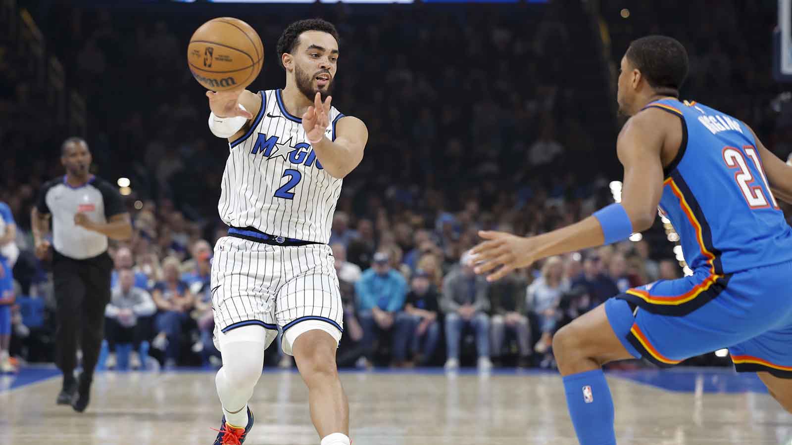 Hornets add backcourt experience with trade for Magic’s Tyus Jones