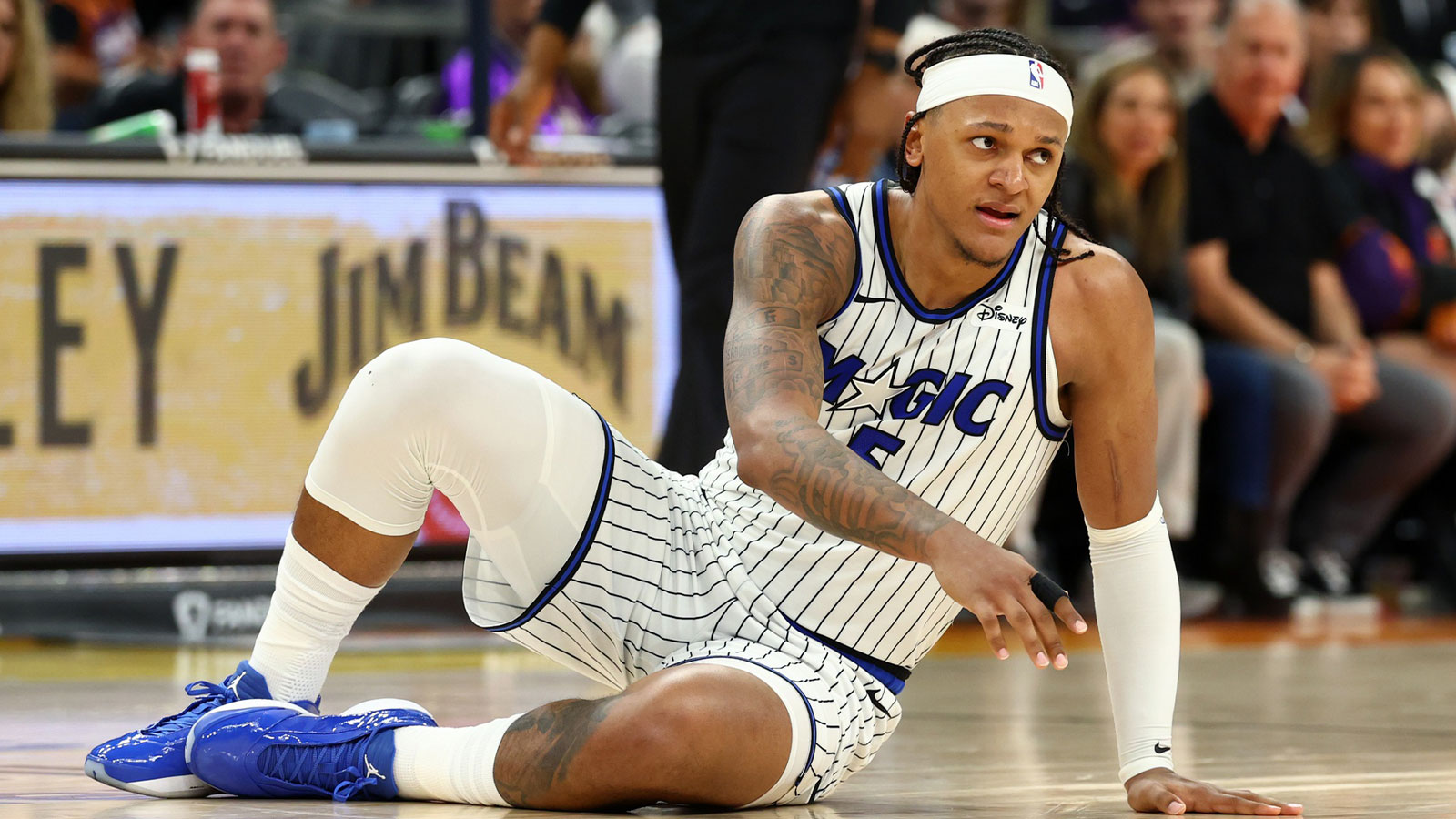 Magic forward Paolo Banchero (5) against the Phoenix Suns at Mortgage Matchup Center