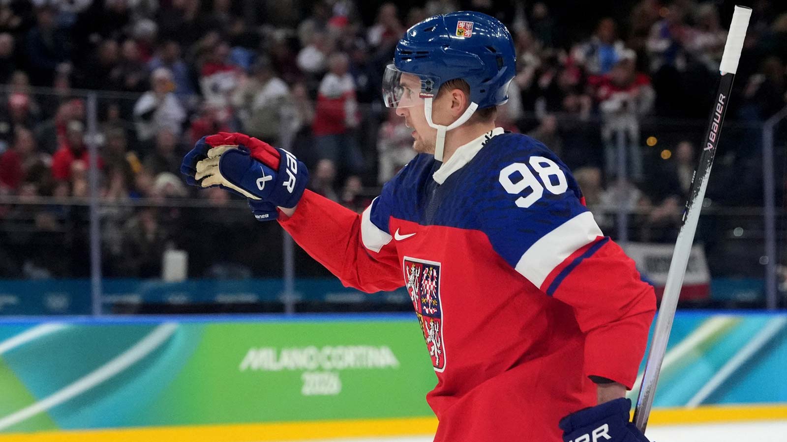 Martin Necas drops confident joke ahead of Olympics quarterfinal vs Canada